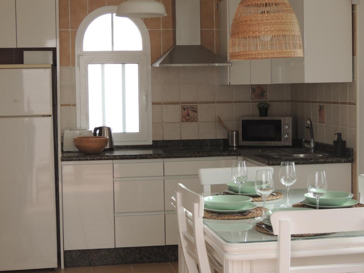 View , Beach House , By Mahbovillas Corralejo Bagian luar foto